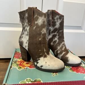 NEW ACALA'S GEORGE COW HAIR WESTERN BOOT Size 8 Cowgirl